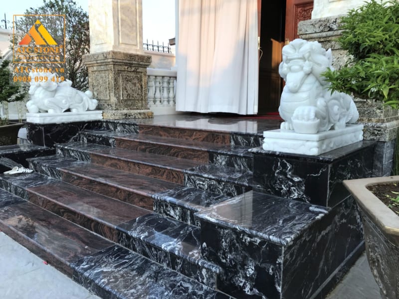 Đá hoa cương bậc cấp