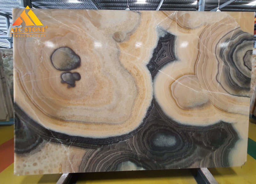 DA-ONYX-PALOMINO