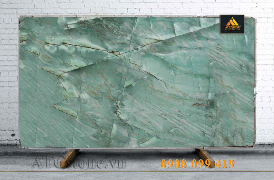 DA-QUARTZ-EMERALD-GREEN