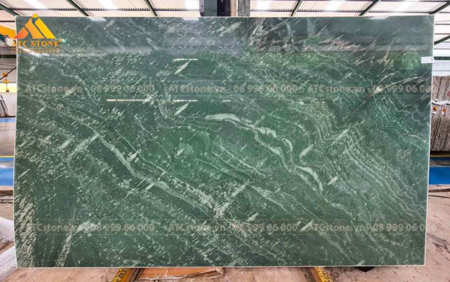 ĐÁ QUARTZ DARK GREEN