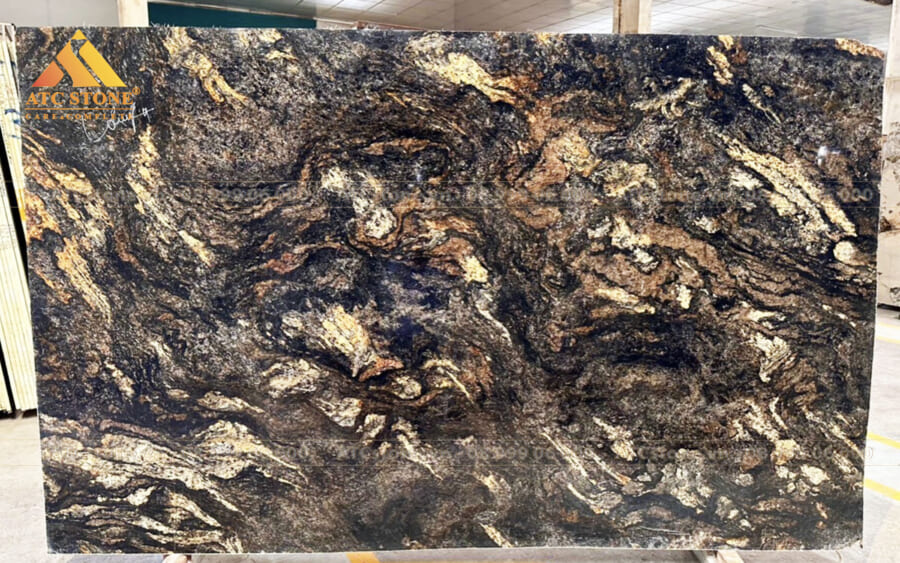 DA-GRANITE-SATURINA