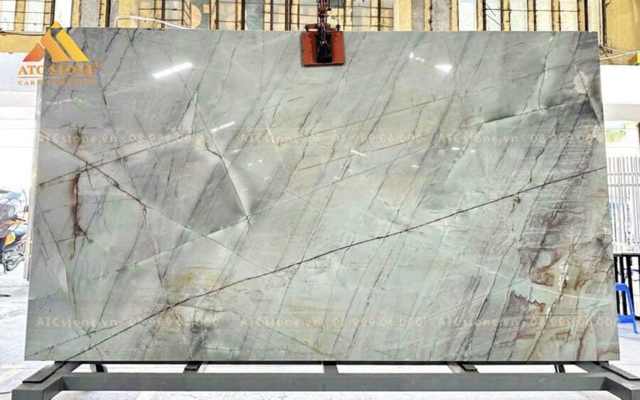 DA-QUARTZ-CRYSTAL-TIFFANY