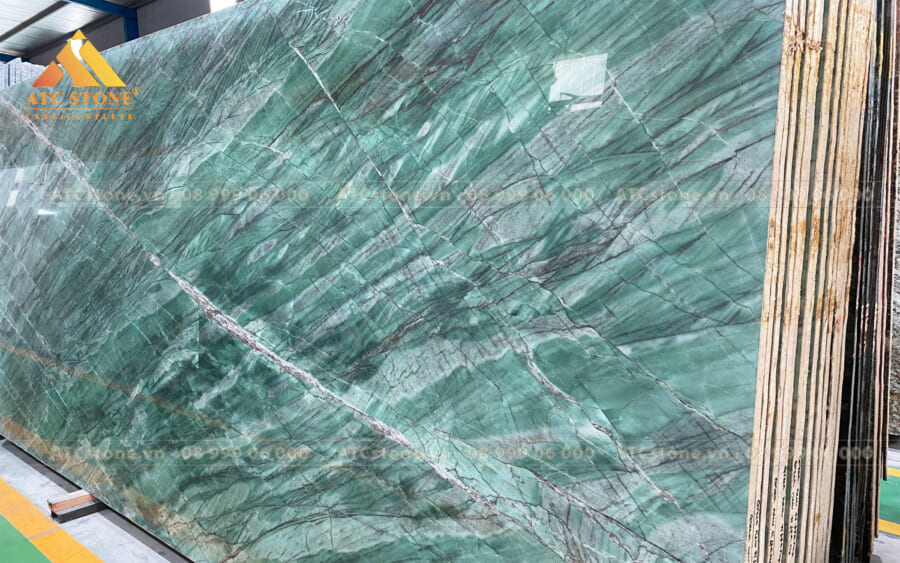 DA-QUARTZ-GREEN-AMAZON