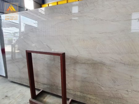 DA-QUARTZITE-CHAMRE