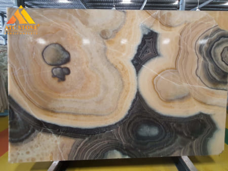 DA-ONYX-PALOMINO