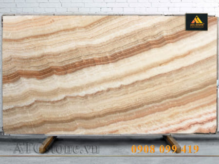 DA-ONYX-WOODEN
