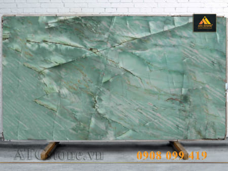 DA-QUARTZ-EMERALD-GREEN