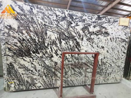 ĐÁ GRANITE LUMORIUOS
