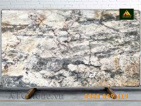 ĐÁ QUARTZ TROUBLE