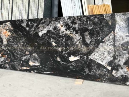 ĐÁ NHÂN TẠO ELECTRIC BLACK