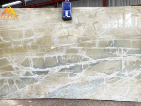 ĐÁ QUARTZ BLUE ROMA