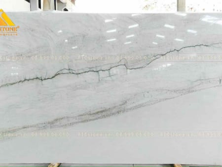 ĐÁ QUARTZ PEARL FANTASY