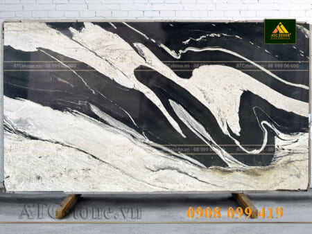 DA-GRANITE-BLACK-HORSE
