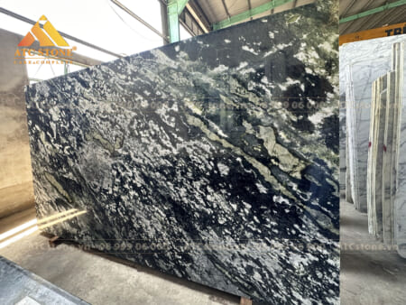 DA-GRANITE-GREEN-FLOWER