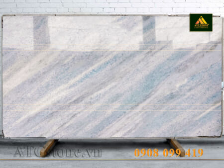 DA-QUARTZ-CRYSTAL-BLUE
