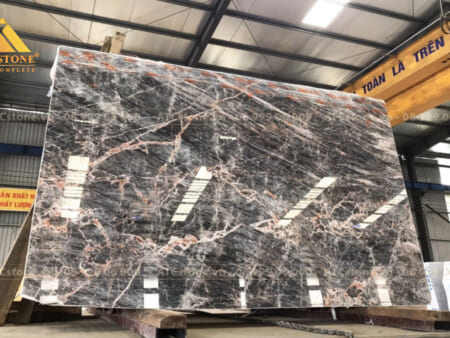 DA-MARBLE-PURPLE-SPIDER