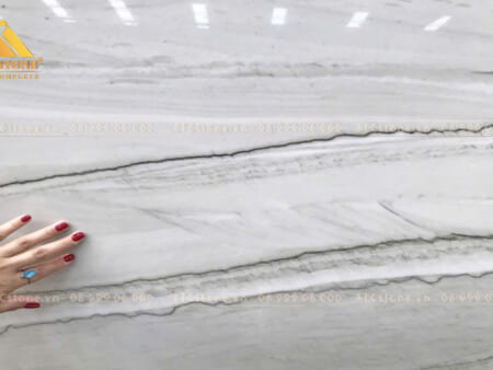 DA-QUARTZ-CHANTILLY