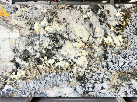 DA-GRANITE-BRANCO-PANDA