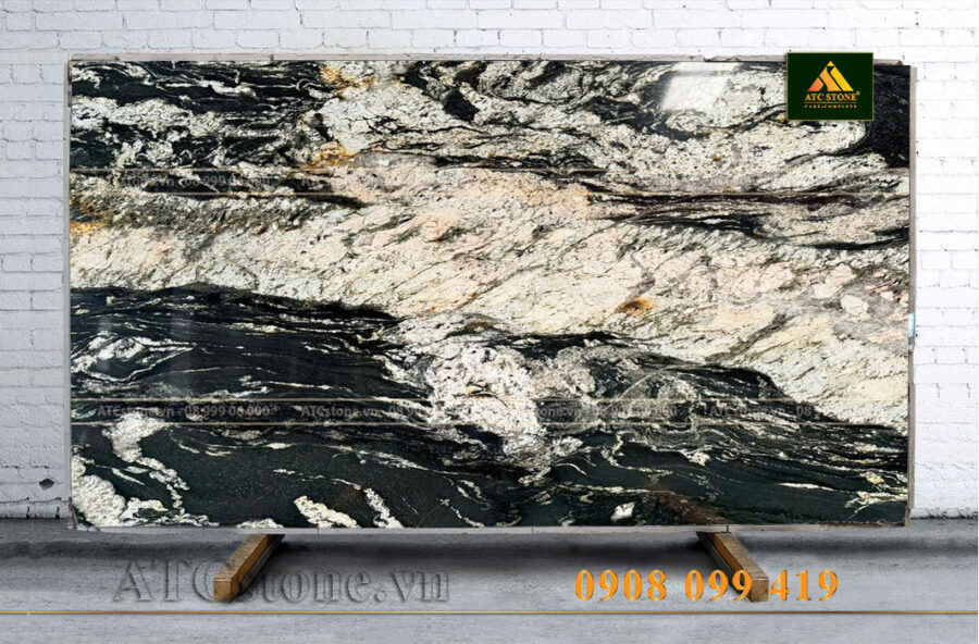 DA-GRANITE-BLACK-GOLD