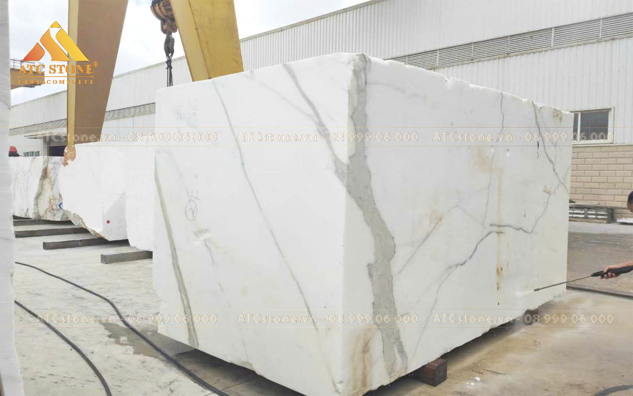 Đá hoa cương cao cấp DA-MARBLE-CALACATTA