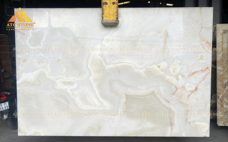 DA-MARBLE-WHITE-CRYSTAL
