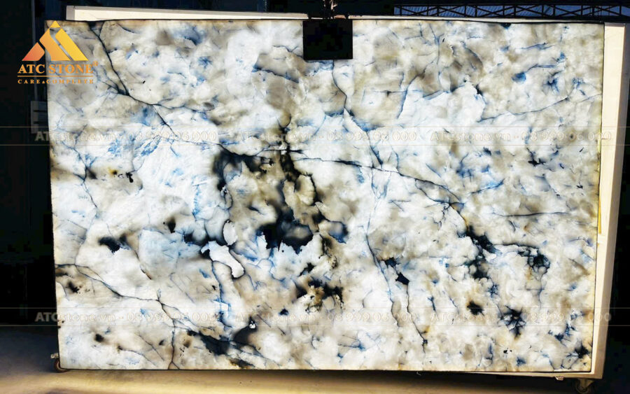DA-QUARTZ-CRISTALL-ICEBERG