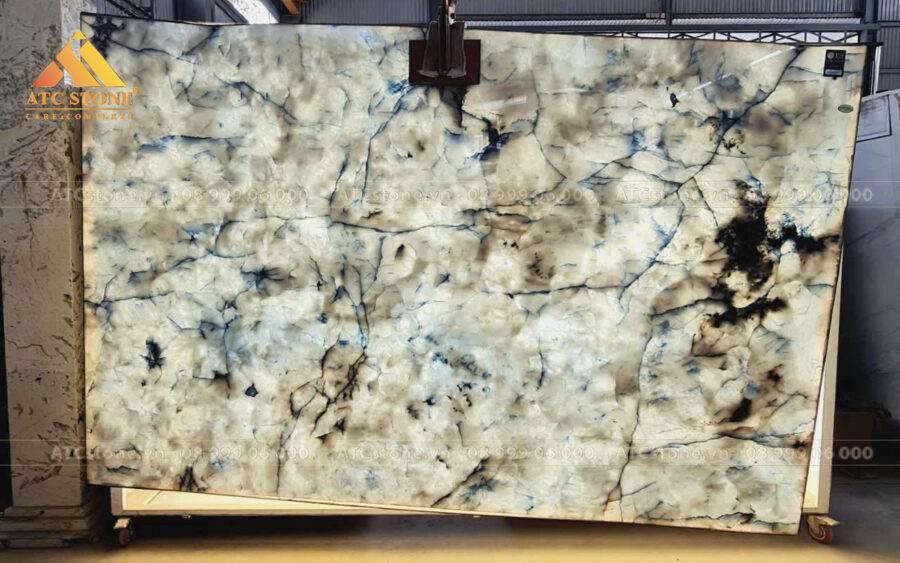 DA-QUARTZ-CRISTALL-ICEBERG