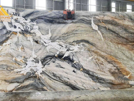 DA-QUARTZ-FUCHSITE