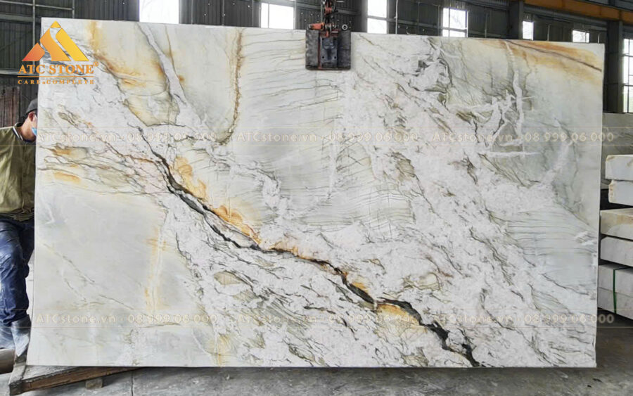 DA-QUARTZ-WHITE-CRYSTAL-BALTOR